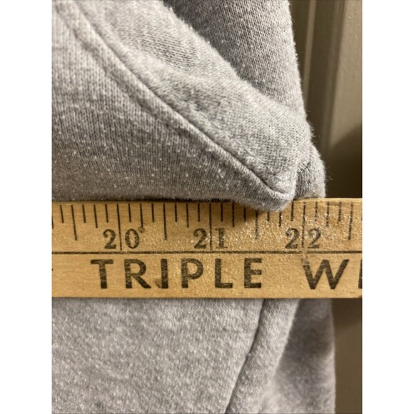 NBA Celtics Men’s Gray Small Hoodie - Picture 7 of 8